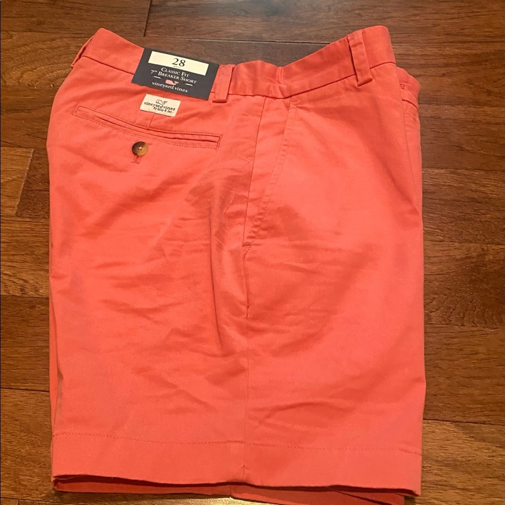 Men’s size 28  breakers shorts length 7”